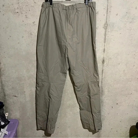 Eddie Bauer Waterproof Pants Mens L Beige Rain Over PVC Elastic Hunting Fishing - Picture 4 of 10